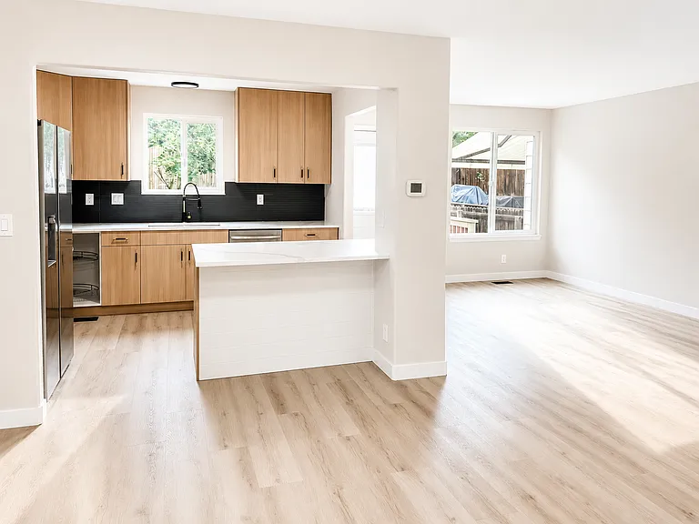10595 Milwaukee St — Photo 15