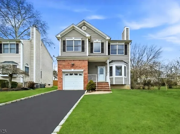 17 Grove St, Summit, NJ 07901
