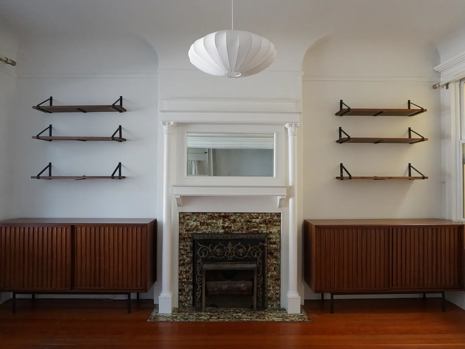 2 bed, 835 sqft, $4,850 — Photo 3