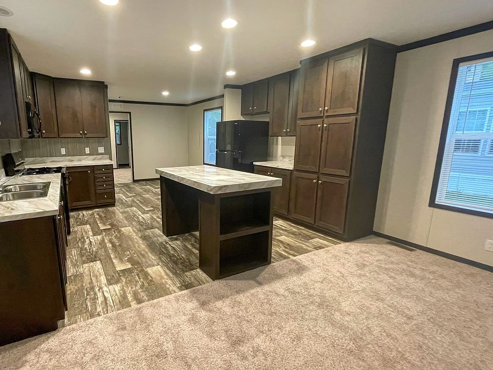 1st image of 13605 Pebblebrook Dr #107