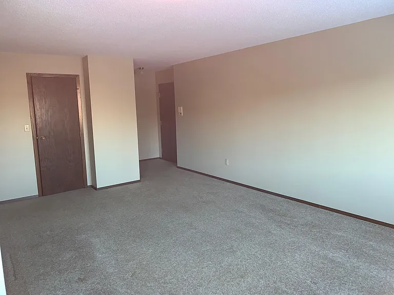 5001 W 45th St #5 — Photo 7