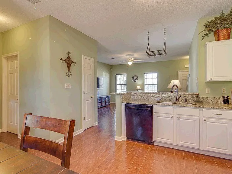 7814 Brady Hollow Cv — Photo 16