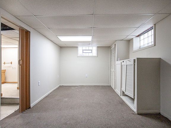 4th image of 4719 W 125th St