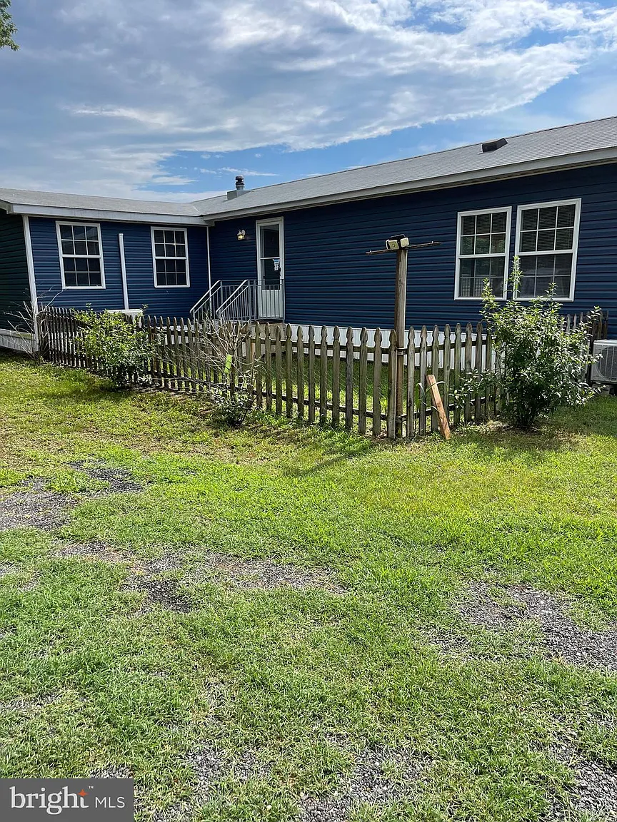 15150 Jarrell Rd photo 1