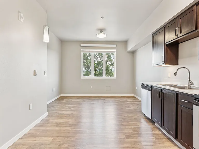LaScala Apartments — Photo 4