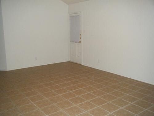 2nd image of 210B Dale Earnhardt Dr