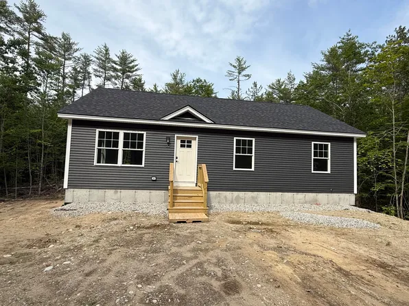 32 Raptor Ridge Road, Limerick, ME 04048
