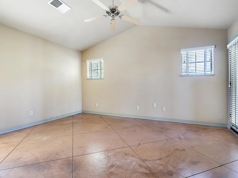 1852 Griegos Rd NW — Photo 12