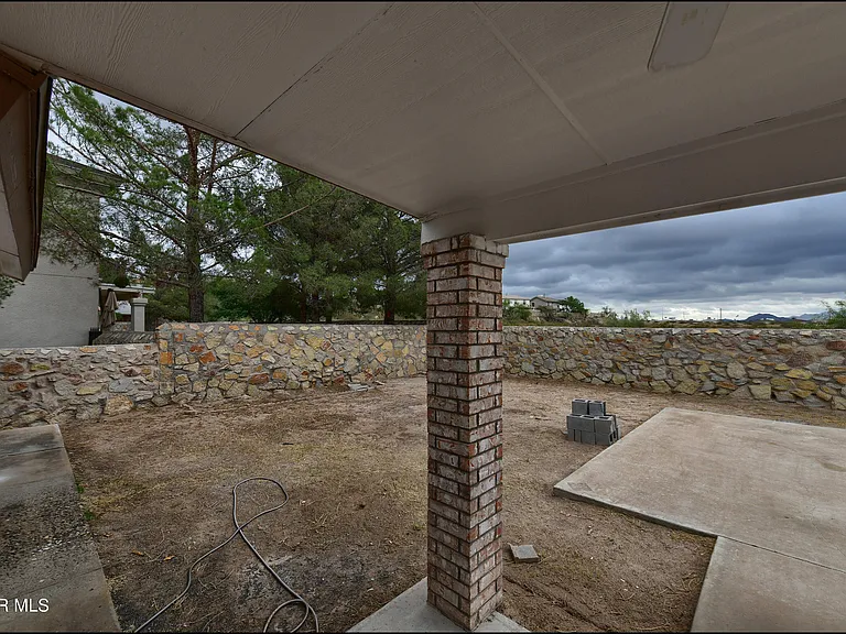 7958 Starry Night Dr — Photo 47