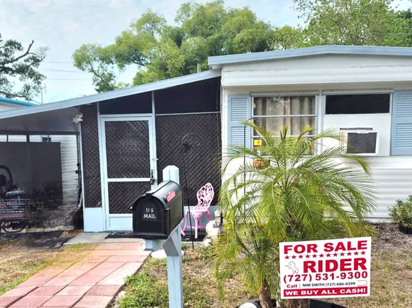 730 14th St NW, Largo, FL 33770