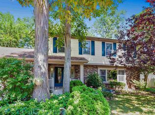 8433 Sagimore Ct, Fort Wayne, IN 46835