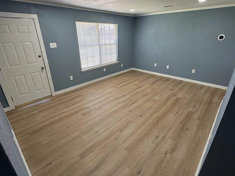 4109 W Albert Pike Ave — Photo 3