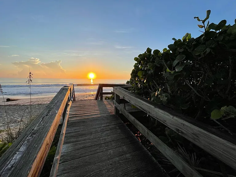 1282 Highway A1A #4 — Photo 2