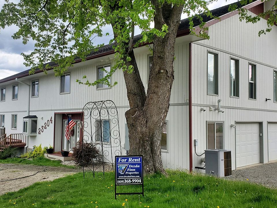 1st image of 23204 E Clarke St #C