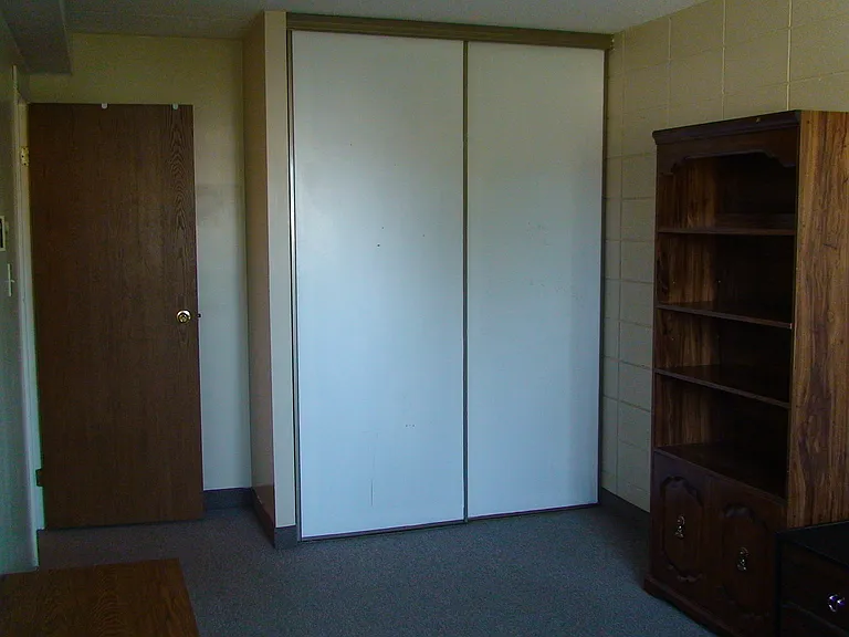 30 Hickory St E #207 — Photo 5