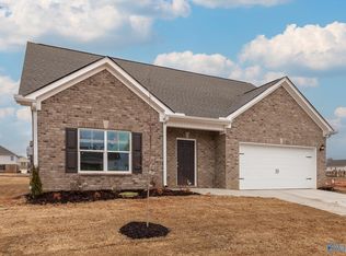 124 Mill View Dr, New Market, AL 35761