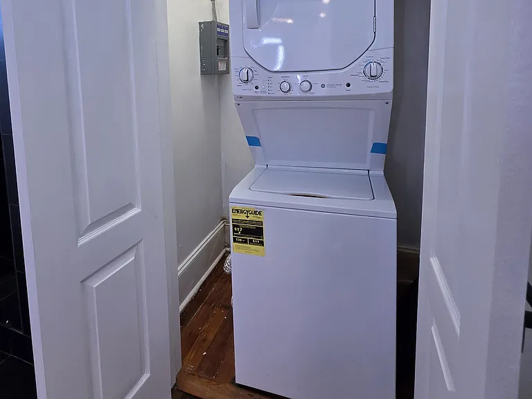 In-unit laundry