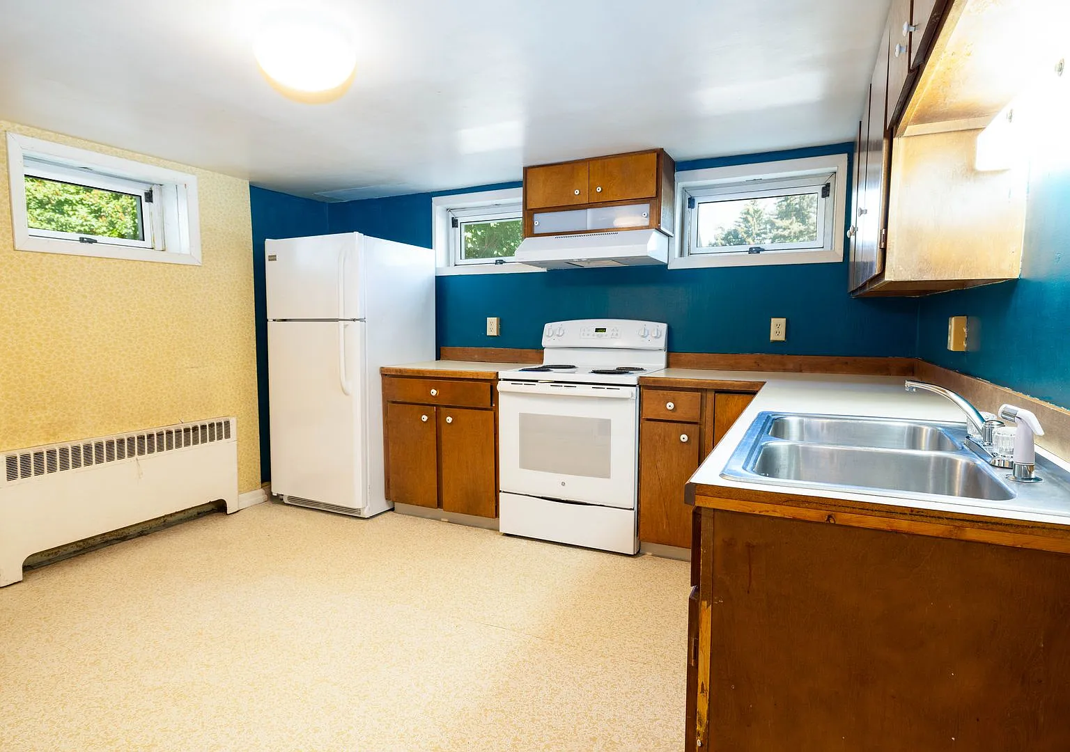 1211 - 1211 1/2 S 4th — Photo 1