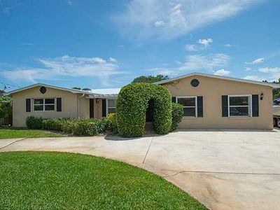 1292 NE South St, Jensen Beach, FL, 34957