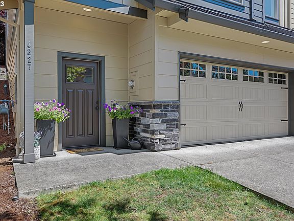 3rd image of 4327 SE 179th Ct