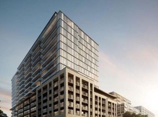 3009 Novar Rd #215, Mississauga, ON L5B 1S4
