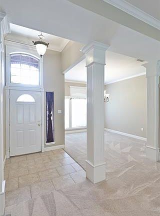 5th image of 650 Matthew Ct