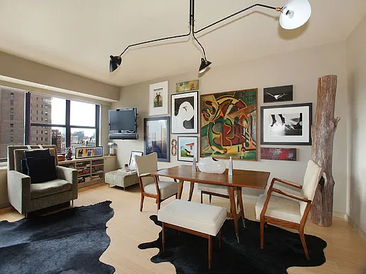 Sold by Sotheby's International Realty | media 17