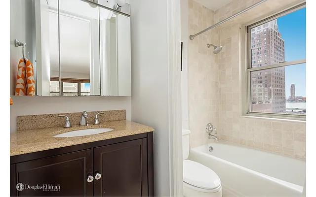 Rented by Douglas Elliman | media 9