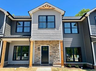 118 Sunburst Villa Dr, Evington, VA 24550