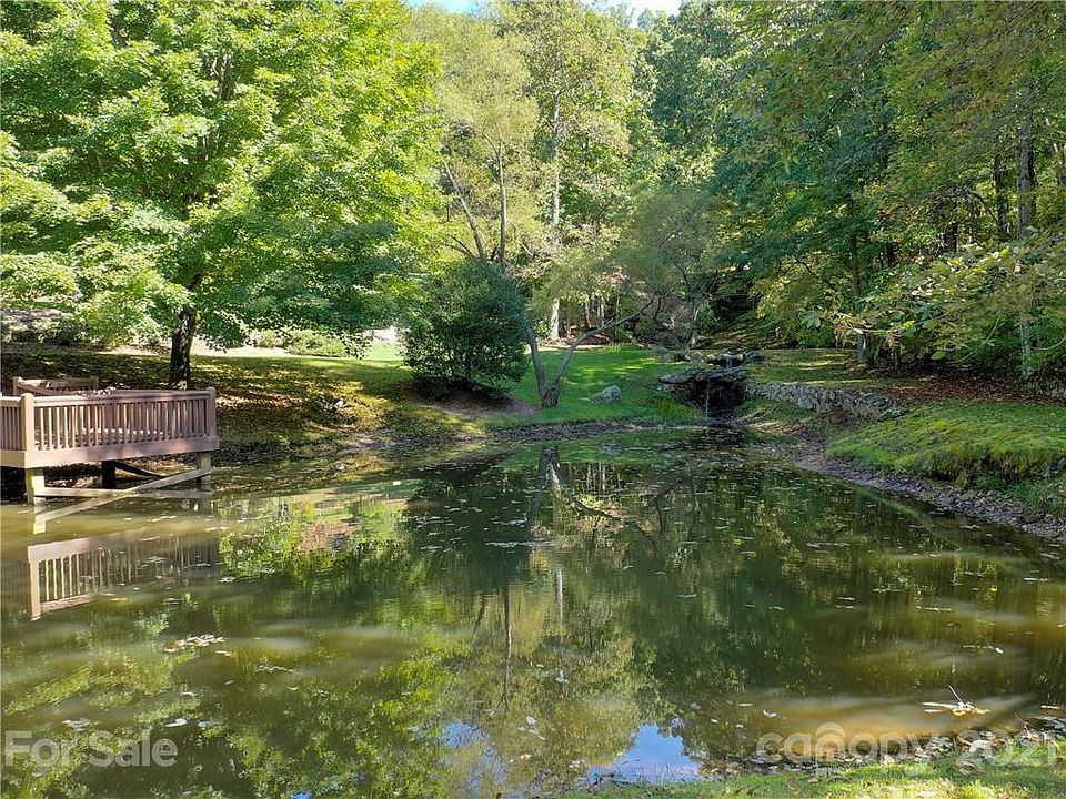 105 Crossvine Trl, Laurel Park, NC 28739 MLS CAR3794359 Zillow