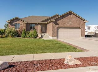 3248 W 1500 N, Clinton, UT 84015