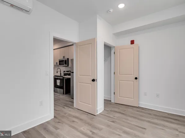 715 W Cumberland St, Philadelphia, PA
