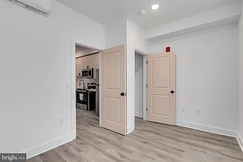 715 W Cumberland St #6 Photo 1