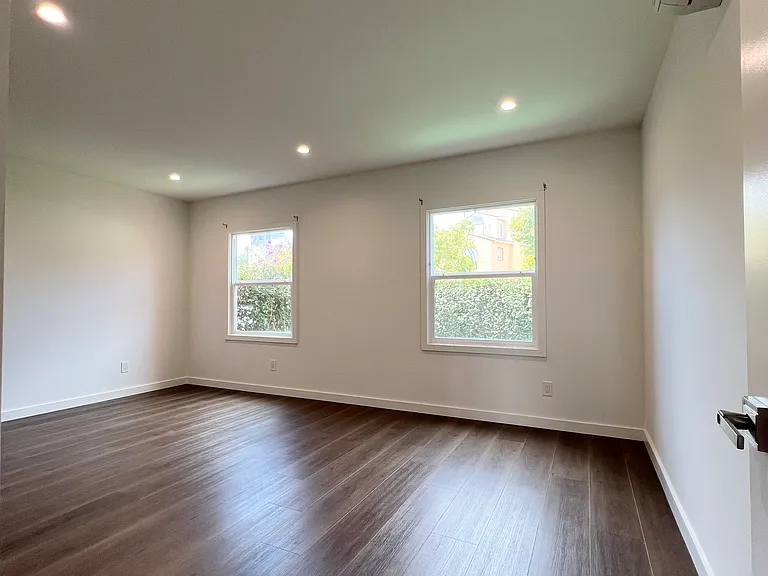 35 Reposa Way — Photo 14