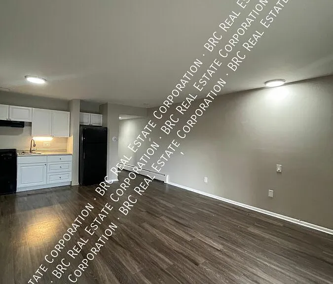 5904 S Datura St #7 — Photo 2