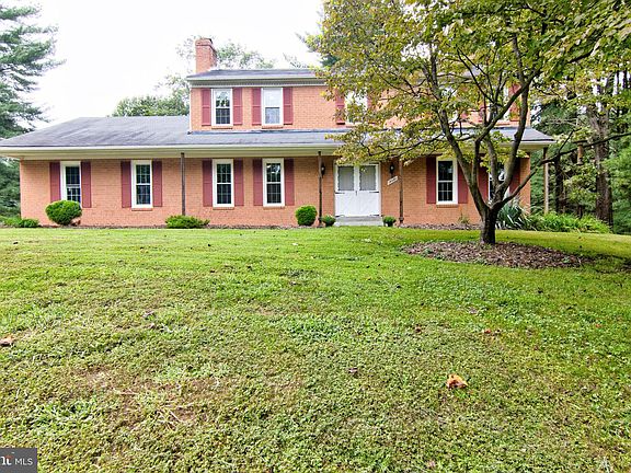3rd image of 14520 Bellmeade Ln