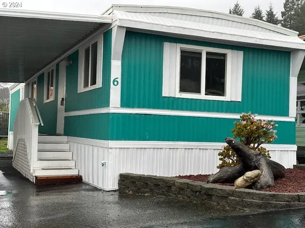 15765 Highway 101 #6, Brookings, OR 97415