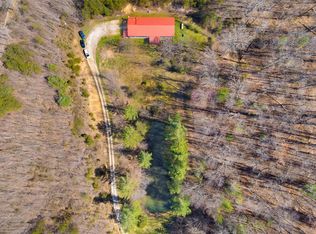 287 Boyz In The Holler Trl, Campton, KY 41301