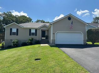 638 Fern Hill St, Bowling Green, KY 42101