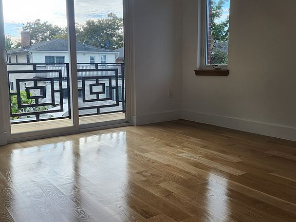 4th image of 61 232nd St Floor 2