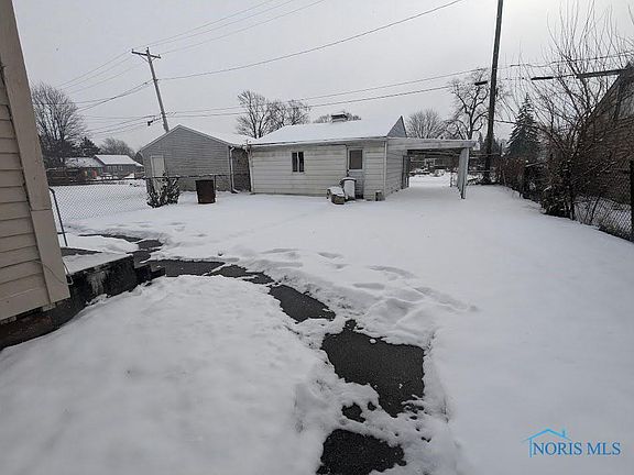 4th image of 551 Crittenden Ave