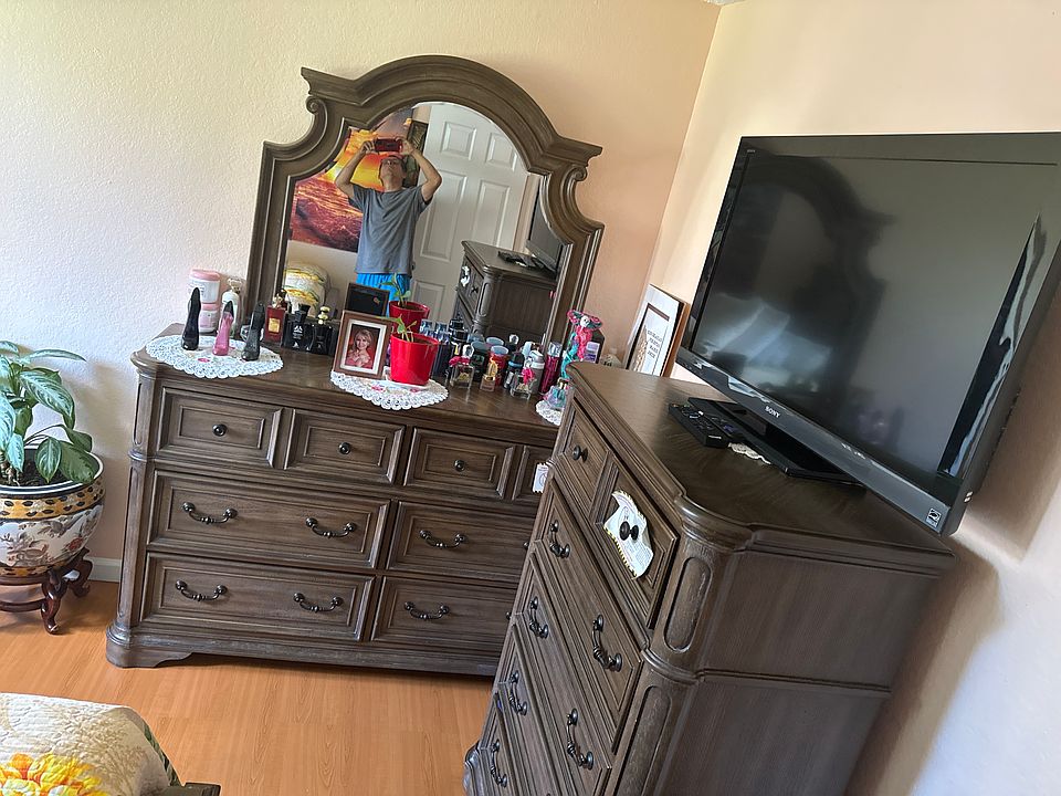 2nd image of 5520 Kevinberg Dr #2