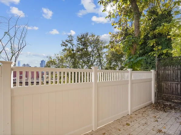 102 Palisade Avenue image 34 of 36