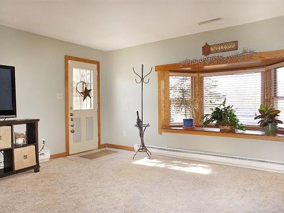 5th image of 500 Charlotte Ave