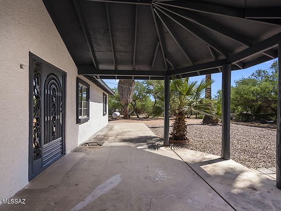 5th image of 896 Paseo Comanche
