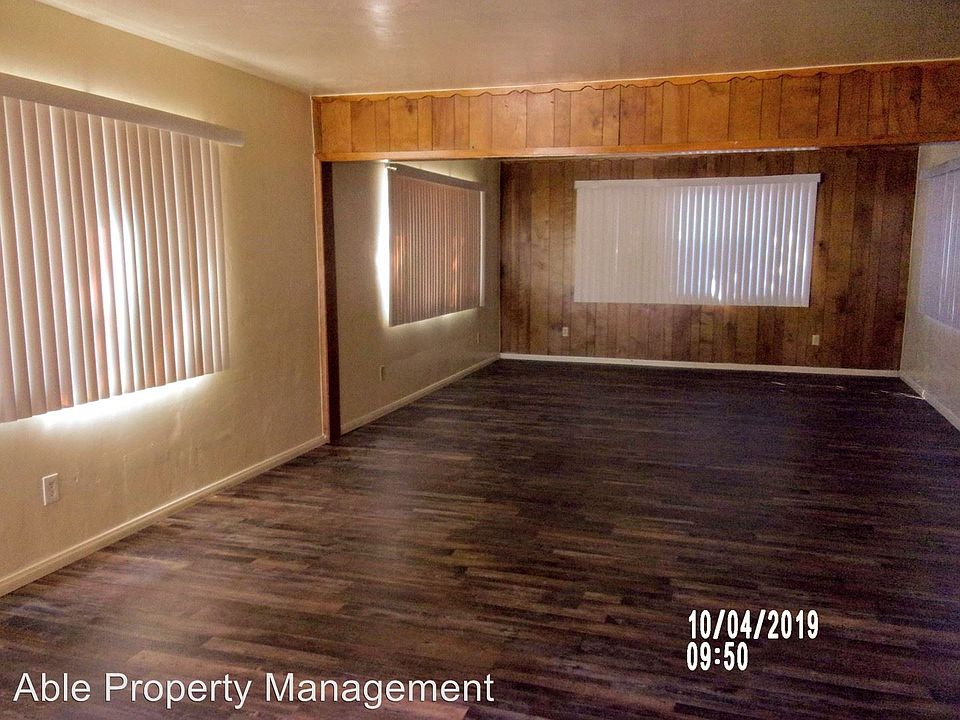2nd image of 2717 Scovern St