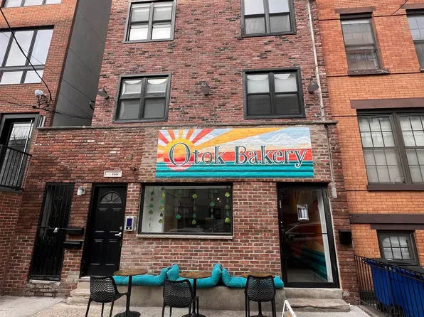 506 Grand Street image 1 of 12