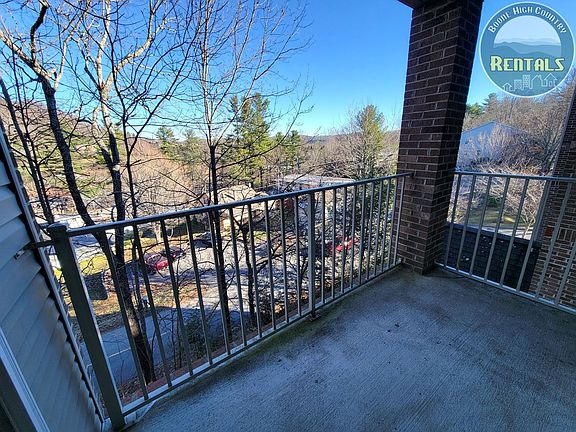 2nd image of 186 Cecil Miller Rd APT 202