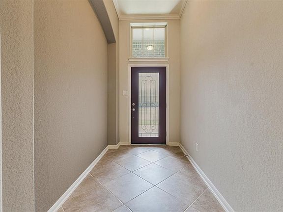 5th image of 9006 Butterfly Iris Ln