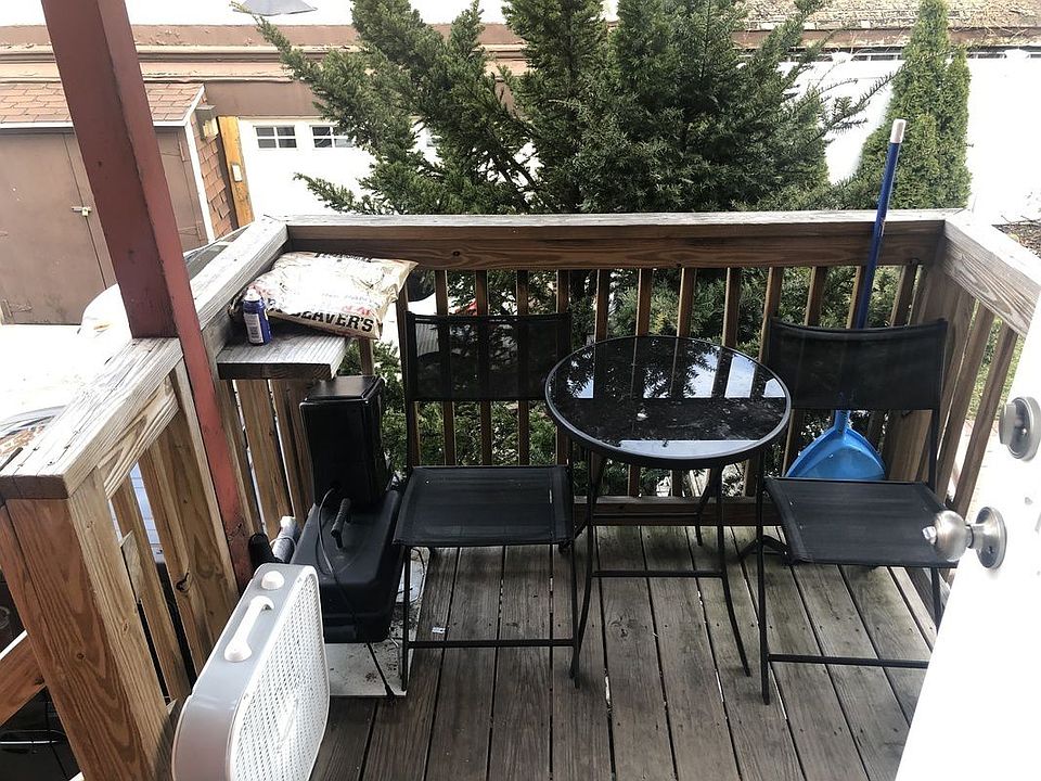1st image of 3279 46th St
